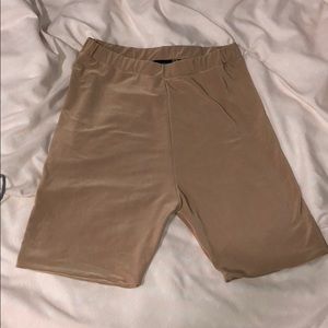 Nude high-Waisted bike shorts